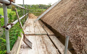 advantages of Bryn Yr Eos thatch roofing